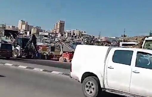 Thumbnail preview image for the video titled: Israeli forces destroy and confiscate vendor stalls in Anata town