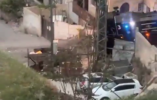 Thumbnail preview image for the video titled: A skunk truck is roaming and spraying indiscriminately in the Issawiya neighborhood