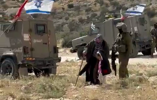 Thumbnail preview image for the video titled: Israeli authorities removed all residents from the village of Khirbet al-Dabaa in what appears to be a total demolition