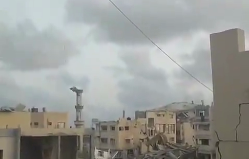 Thumbnail preview image for the video titled: Heavy bombardment covering a perfidious Israeli force