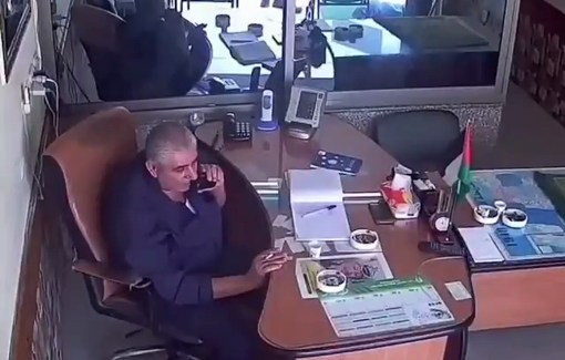 Thumbnail preview image for the video titled: Israeli soldiers storm a taxi office in the town of ‘Allar, north of Tulkarm, to tear down a Palestinian flag