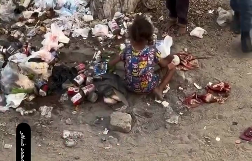 Thumbnail preview image for the video titled: Children in Gaza seen searching for food among the garbage