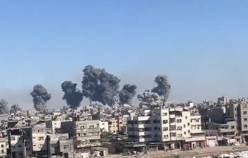 Thumbnail preview image for the video titled: Israel carpet bombs Gaza City after ending its "humanitarian pause" that it never upheld