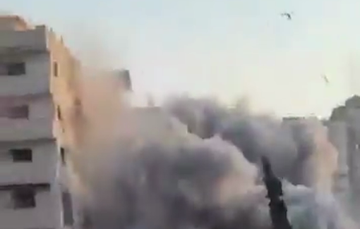 Thumbnail preview image for the video titled: Israel bombs Al-Roya residential building in Gaza City