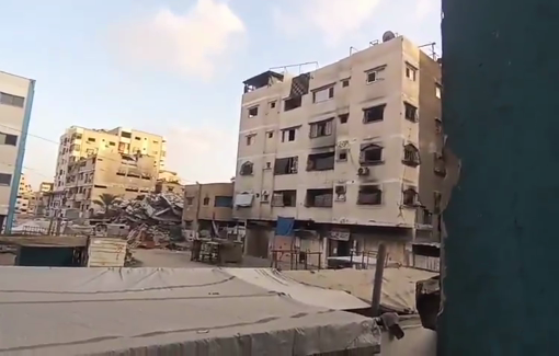 Thumbnail preview image for the video titled: Israeli bombs the Zaydiya family house opposite Al-Mamounia school in Gaza City