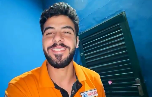 Thumbnail preview image for the video titled: Nooh Al-Shaghnobi surprises his sleeping Civil Defense colleagues with the news of the ceasefire