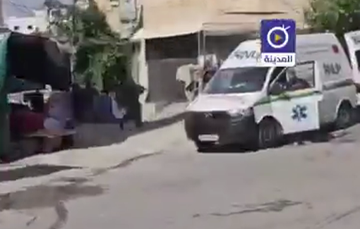 Thumbnail preview image for the video titled: Israli soldiers trying to abduct the body of Mohammad Dawood after they shot him