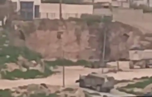 Thumbnail preview image for the video titled: The Israeli forces launch a large-scale arrest campaign in Jenin