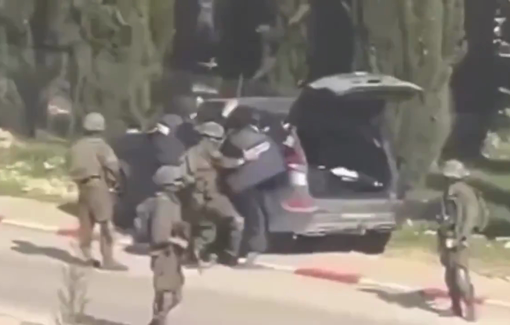 Thumbnail preview image for the video titled: Israeli forces assaulting journalists Karim Kmaisa and Mutasem Saqf al-Heit during their raid on Birzeit University