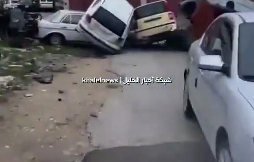 Thumbnail preview image for the video titled: Israeli forces invaded Hebron for a military operation using civilian cars as barriers