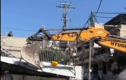 Thumbnail preview image for the video titled: The demolitions campaign in al-Bustan continues