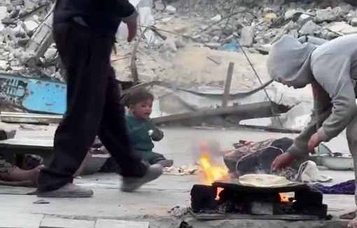 Thumbnail preview image for the video titled: Families living the first day of the holy month of Ramadan in extremely difficult conditions