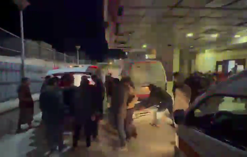 Thumbnail preview image for the video titled: Arrival at hospital of Palestinians killed by Israelis trike on police post