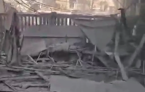 Thumbnail preview image for the video titled: Destruction and casualties in the hundreds caused by massive surprise Israeli airstrikes on the Beirut area